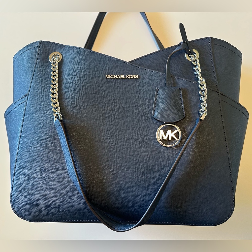 Michael Kors Jet Set Large Saffiano Leather Tote